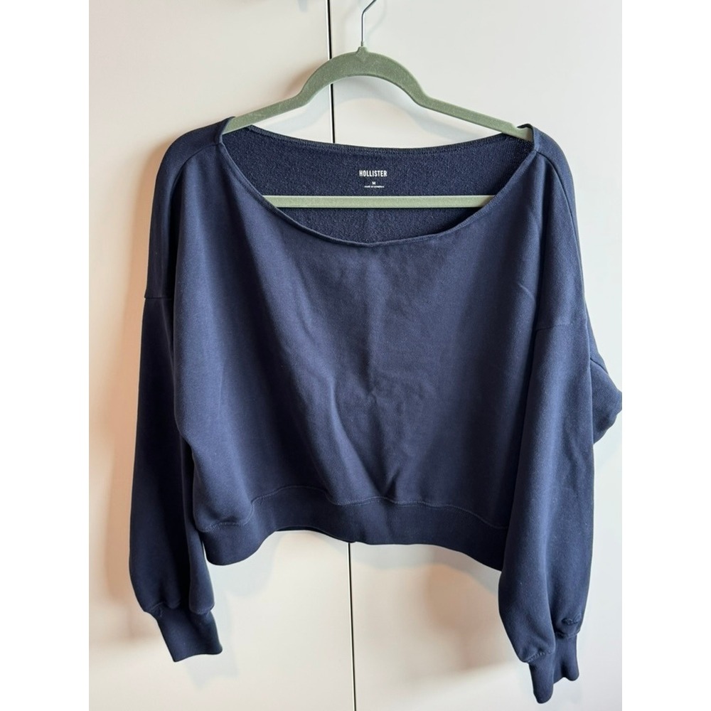 Hollister Womens Cropped Oversized Off Shoulder Sweatshirt Navy Crew Neck M Cozy